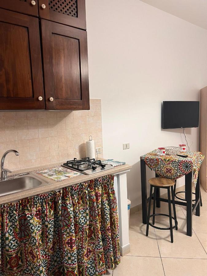 L'Angolo Delle Nuove Apartment ปาแลร์โม ภายนอก รูปภาพ